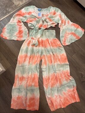 🆕 White Waves Flowy Coral & Mint Tie-Dye 2 Piece Set. S/M. NWT!🌴☀️